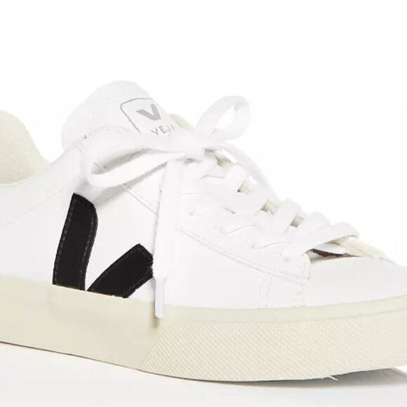 Veja Camp Sneakers - white and black - Picture 2 of 7